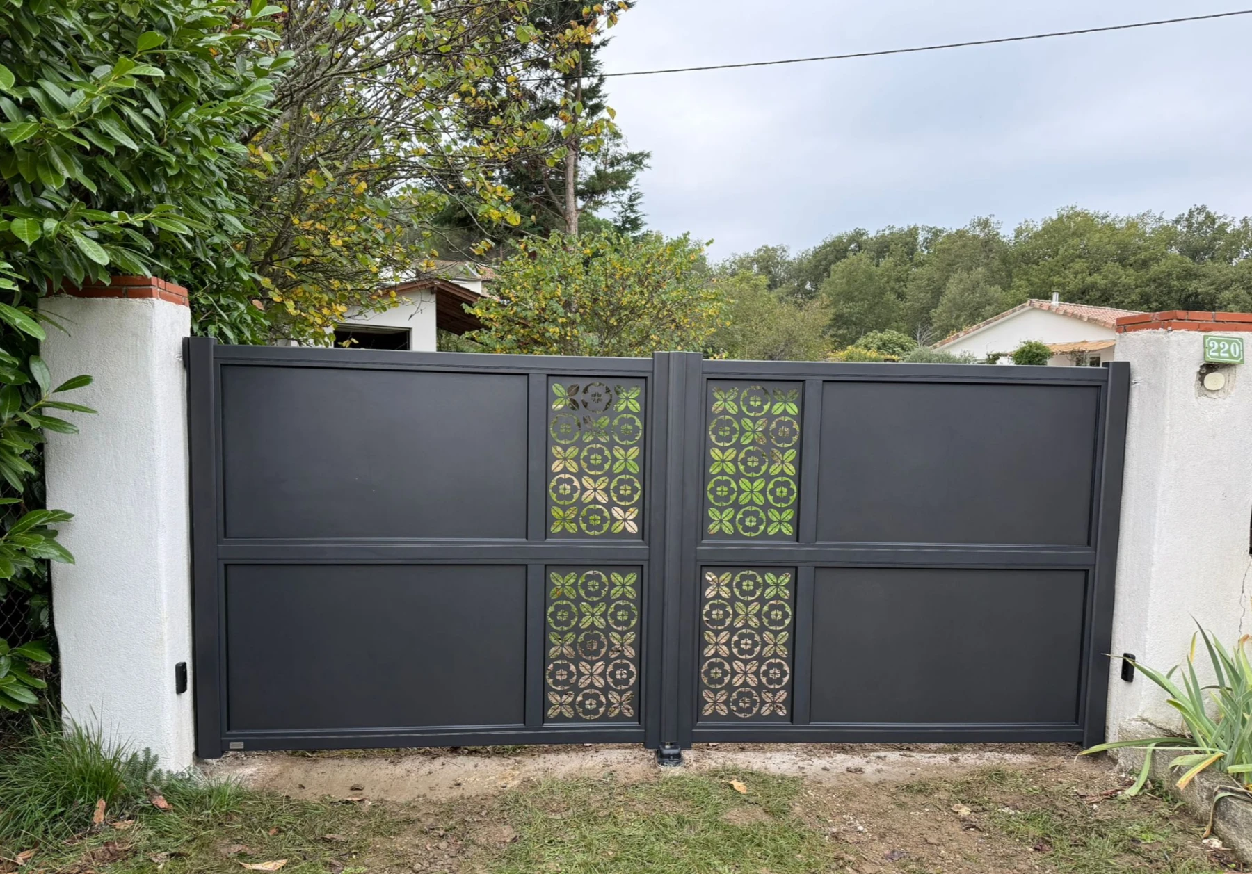 Installation de portail à Aucamville