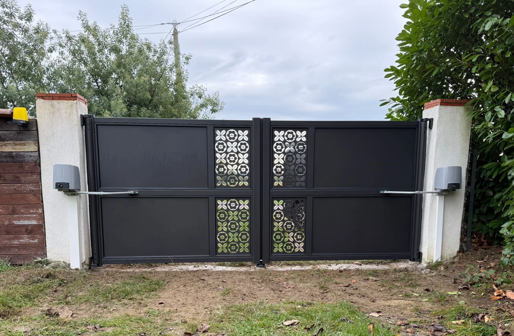 Installation de portail à Aucamville